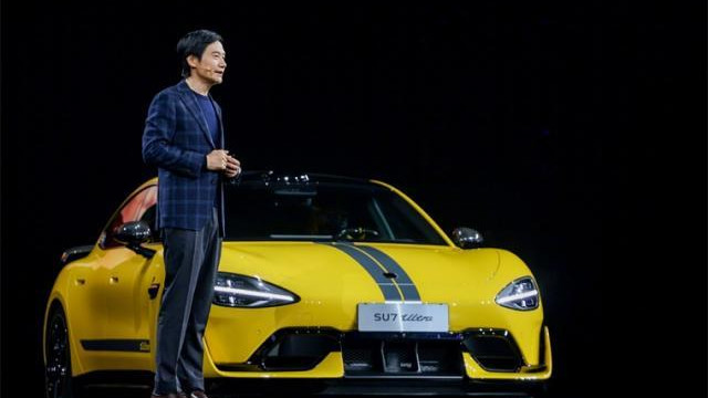 SU7 Ultra销量暴跌，雷军“豪车梦”遇阻？