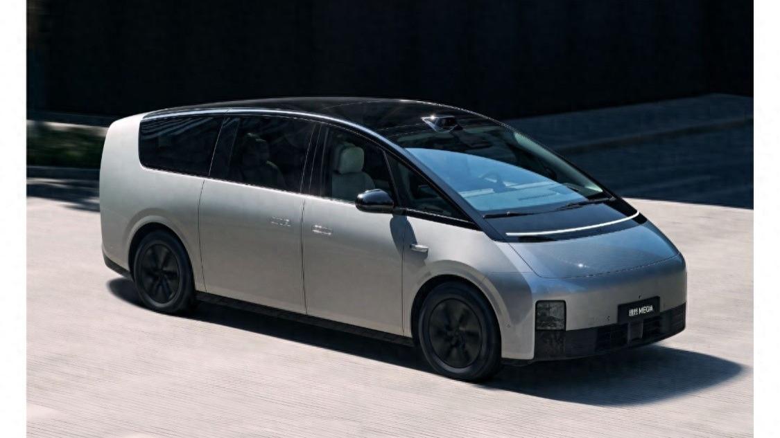 理想汽车定制隐形车衣上线：5399元起，厚度7.5mil，质保5年