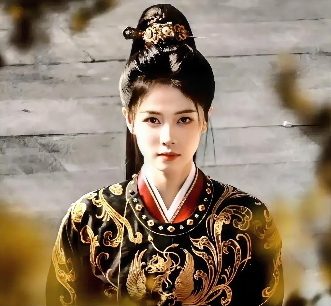 白鹿官宣告别高强度打戏！

《唐宫奇案》成最后一部拼尽全力的打戏作品。
 
她直