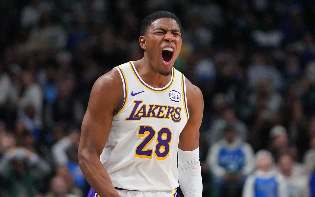 八村单点能力在这轮系列赛会被重用么？

少了东里将近60分的缺口，老詹体能隐患（