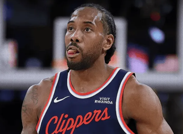 据之前报道，联盟正在考虑因“Aspiration丑闻”而宣布科怀-伦纳德与快船的