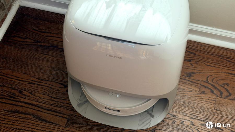 机器人吸尘器的最大亮点滚筒拖地功能测评