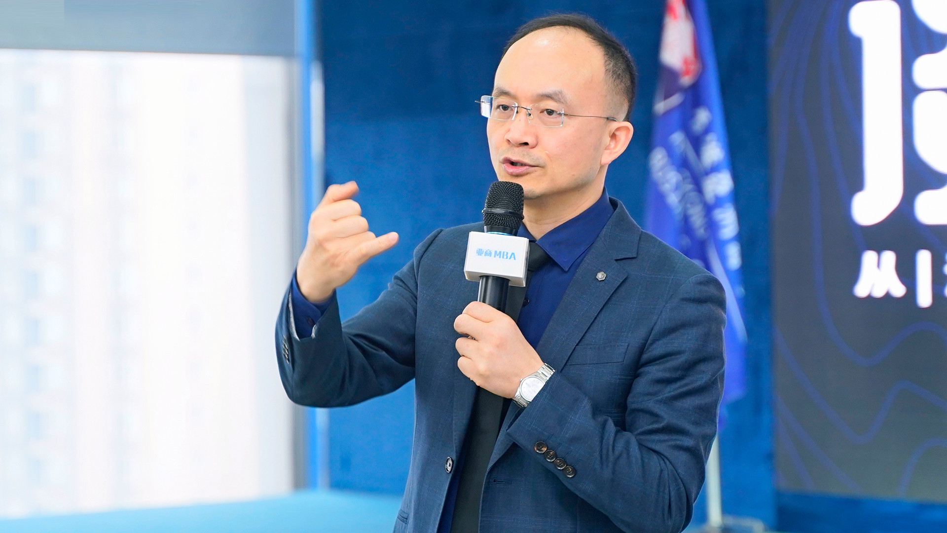 客户差评威胁，谈判僵局怎么破？李力刚讲师讲解“金锁”逻辑