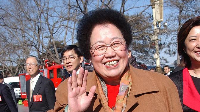 女首富陈丽华的传奇人生：是谁的后代，怎么发家的，比唐僧大多少