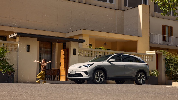 低温环境适配，极狐阿尔法T5让中年低温出行更顺畅