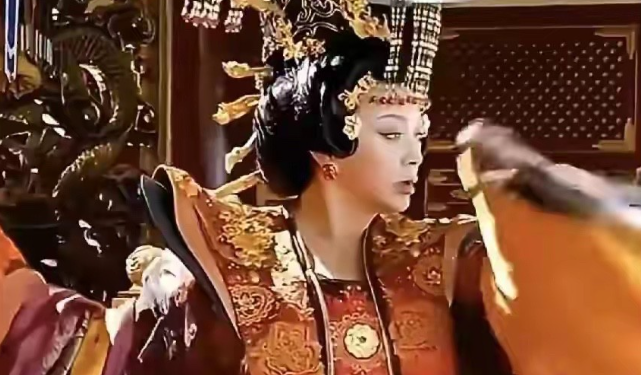 刘晓庆发文了！这条深夜动态瞬间引发网友热议

​“不要出场费，要的是河南名山大川