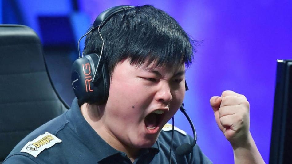 Uzi过气实锤？直播坦言人气自己玩没，无活可整太无奈