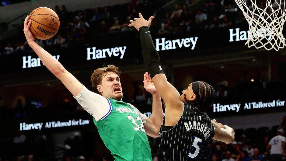 19岁104天！弗拉格狂砍51分，打破詹宁斯纪录，成NBA最年轻50分先生