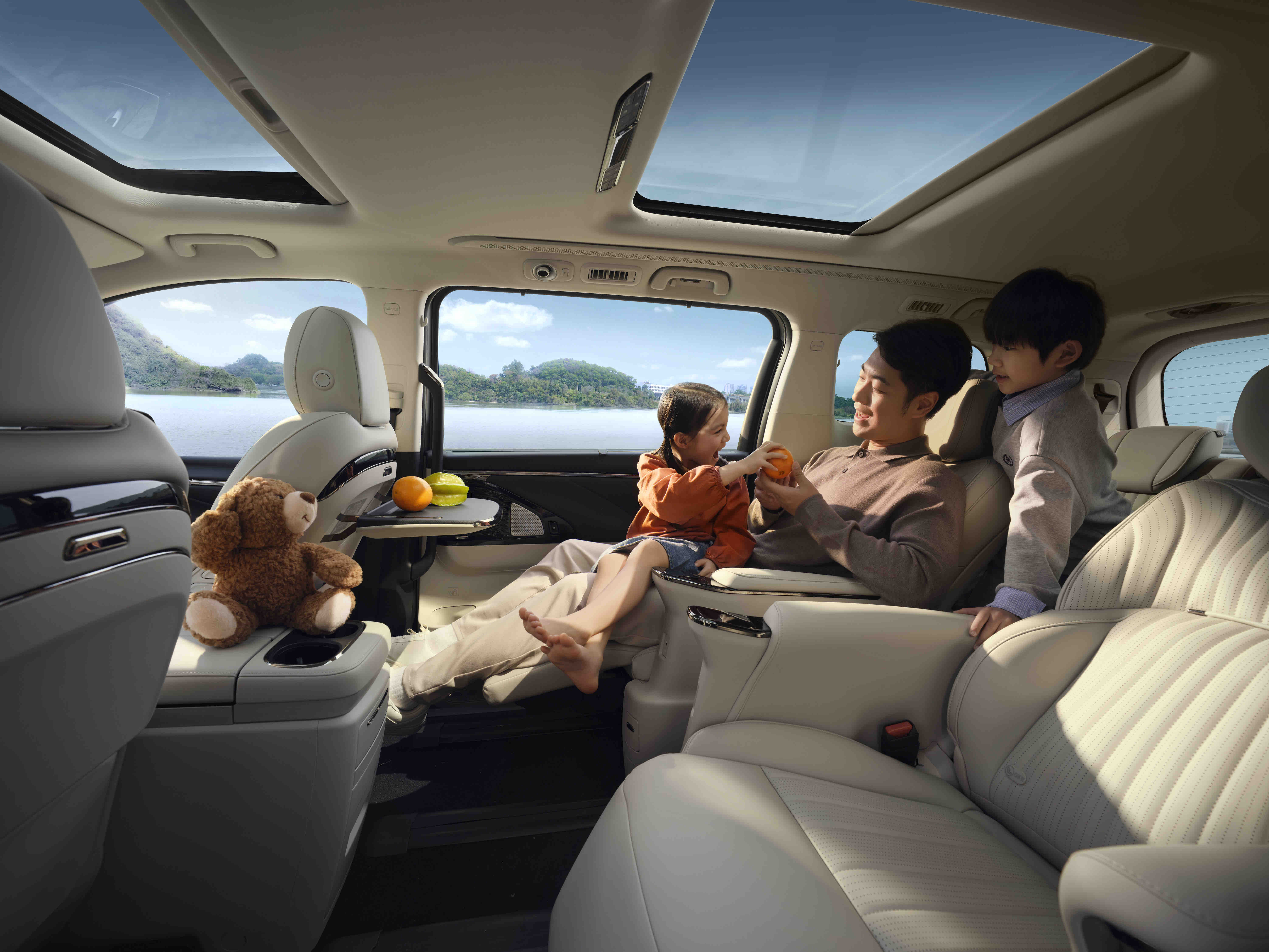 #豪华混动MPV进入19万时代#提车传祺M8 HEV三月有余，作为兼顾家庭与商务