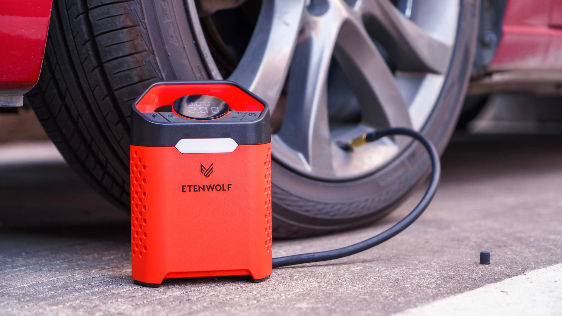 有线的性能、无线的便携！这款“既要又要”的毅狼V3旋风车载充气泵了解一下