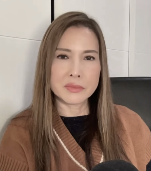 57岁港星移民加拿大称赚钱难
想回香港担心不适应，儿子不会中文