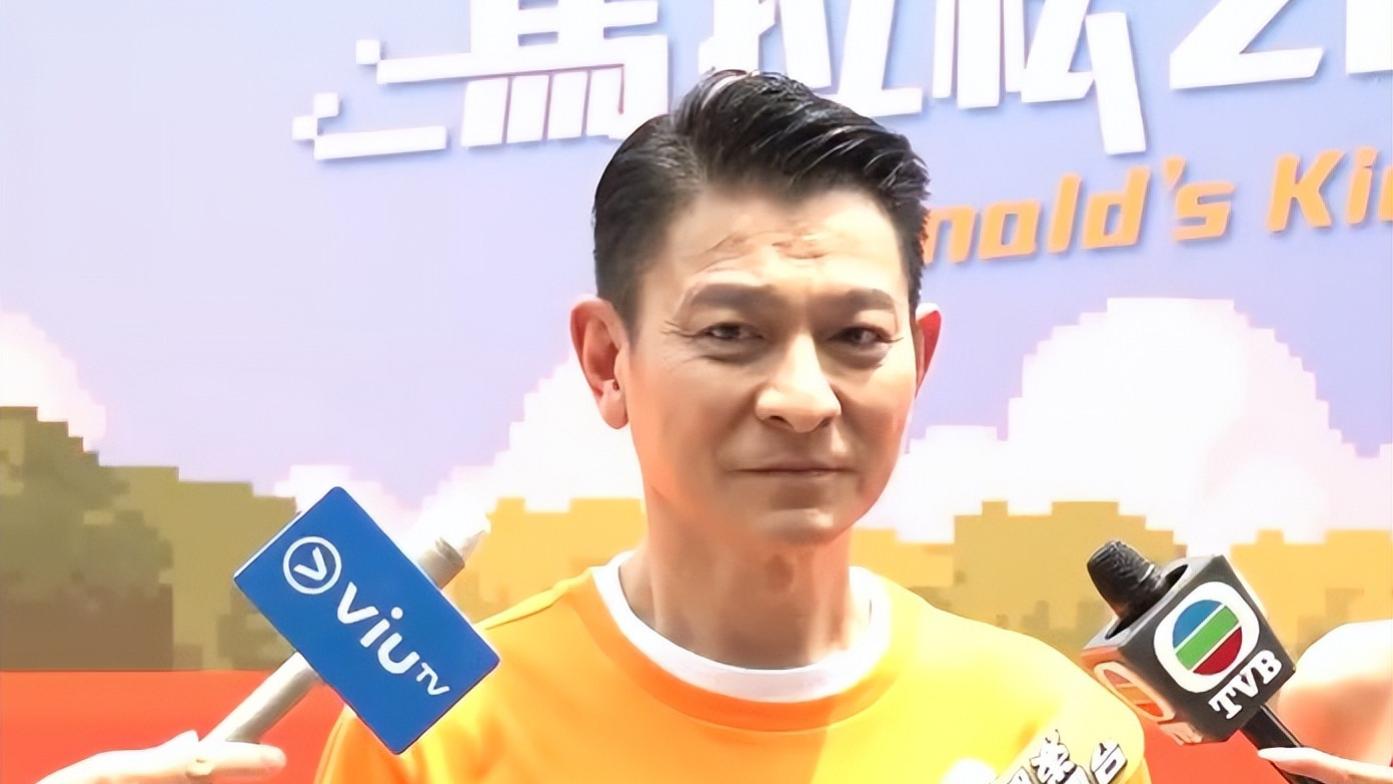刘德华回应挚友潘宏彬去世，未能见最后一面难掩悲伤，拒谈丧礼细节