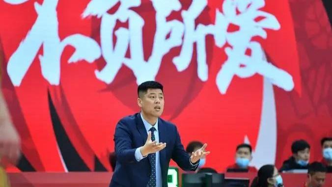 每次输球潘江指导就要下课？凭什么？