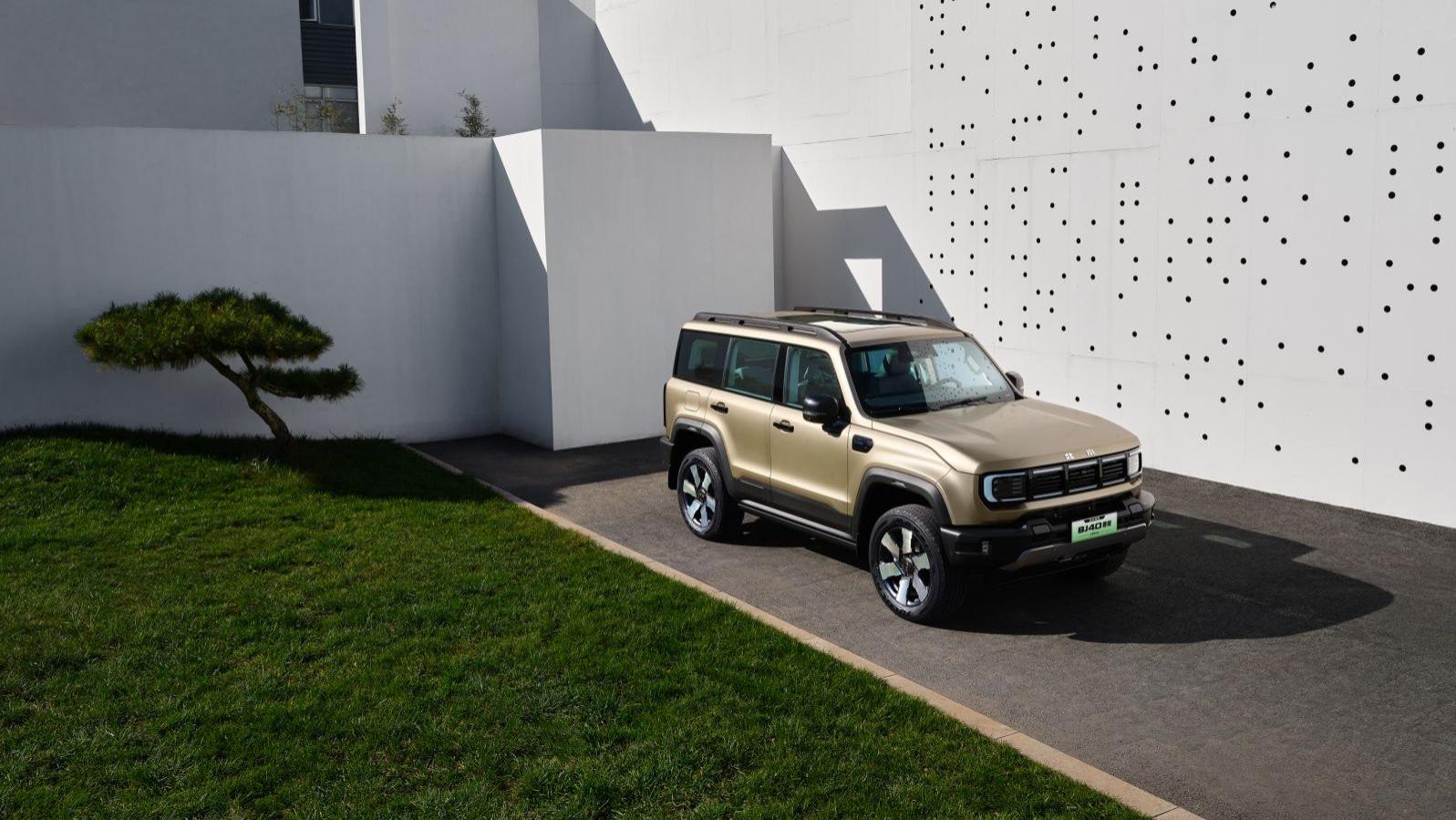 硬派换购热潮：为什么BJ40 增程元境智行版成首选？