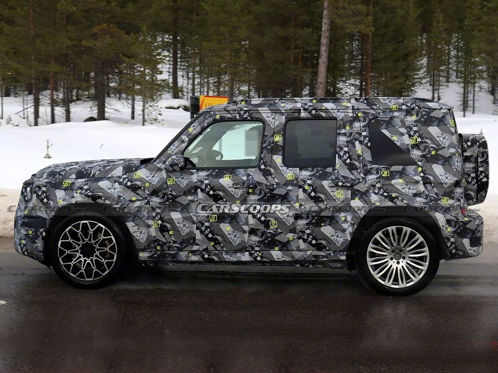 大G平替终于来了？奔驰“小G”曝光，颜值不输大G，卖50万有