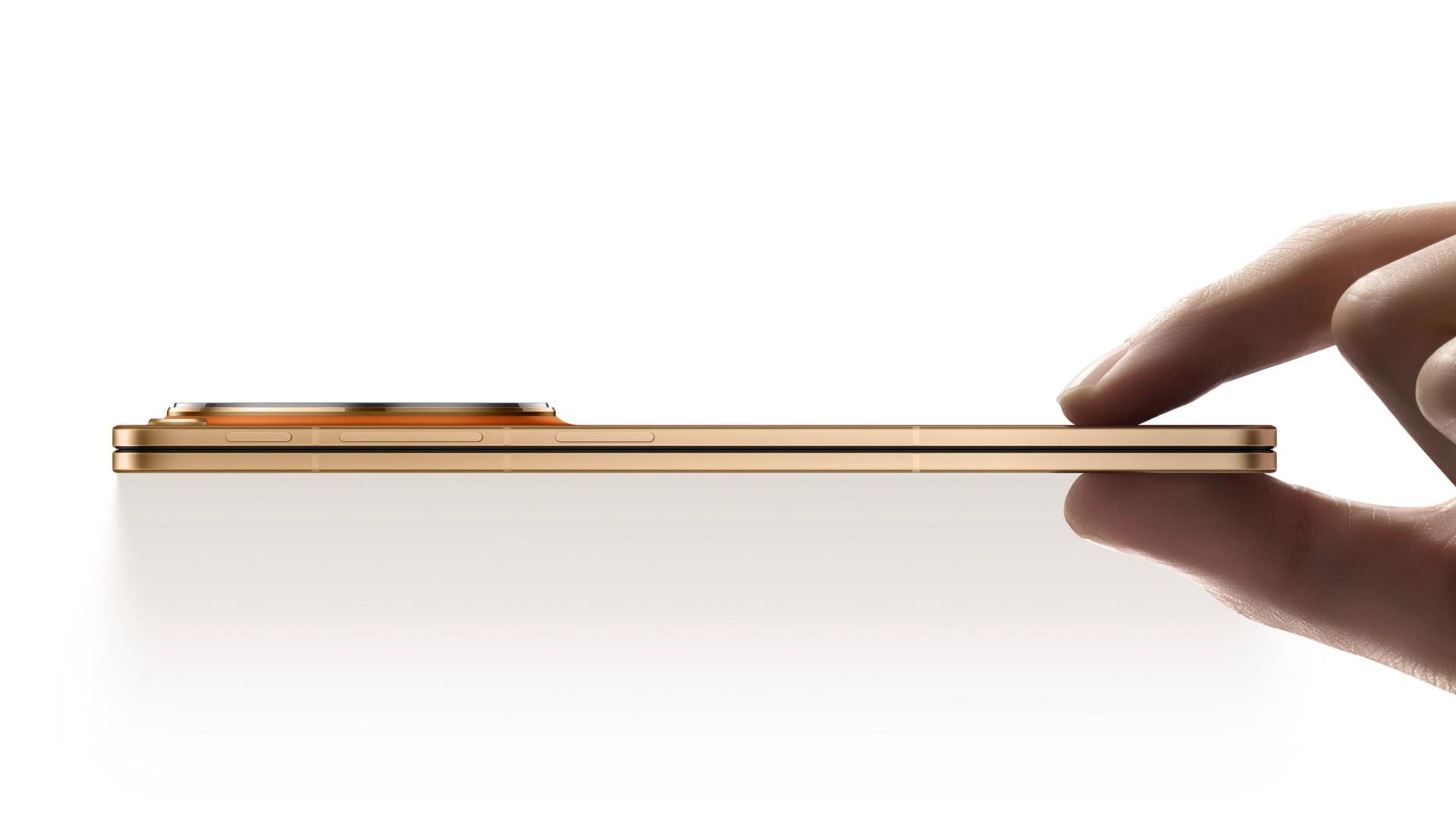 刚发布的新折叠屏手机，太猛了！