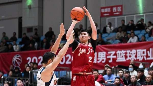 李悦洲第四次得分上双！巨星打法真心好看啊