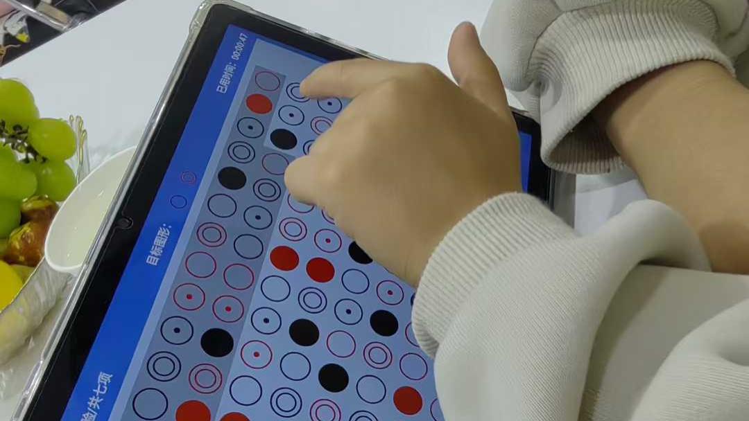 慢慢来，逐渐提高孩子的专注力