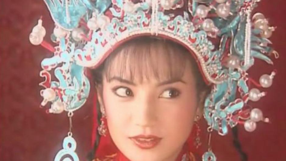 曾经的国民顶流，赵薇2026年现状曝光