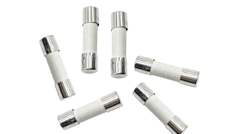 如果电路没有保险丝，用电安全将沦为一场灾难！一文读懂其不可替代的安全价值