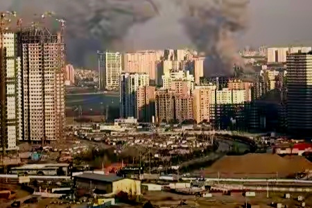 伊朗导弹砸向以色列中部，街头巨响不断

4月1日下午，以色列中部突然就炸了锅。防