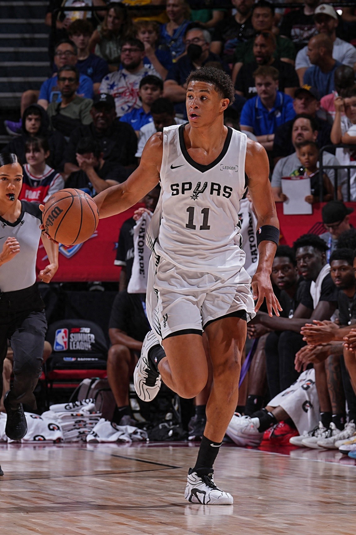 卡布进步得还是不够快

于个人来说，进步神速，从季初的抽象到现在有模有样

但于