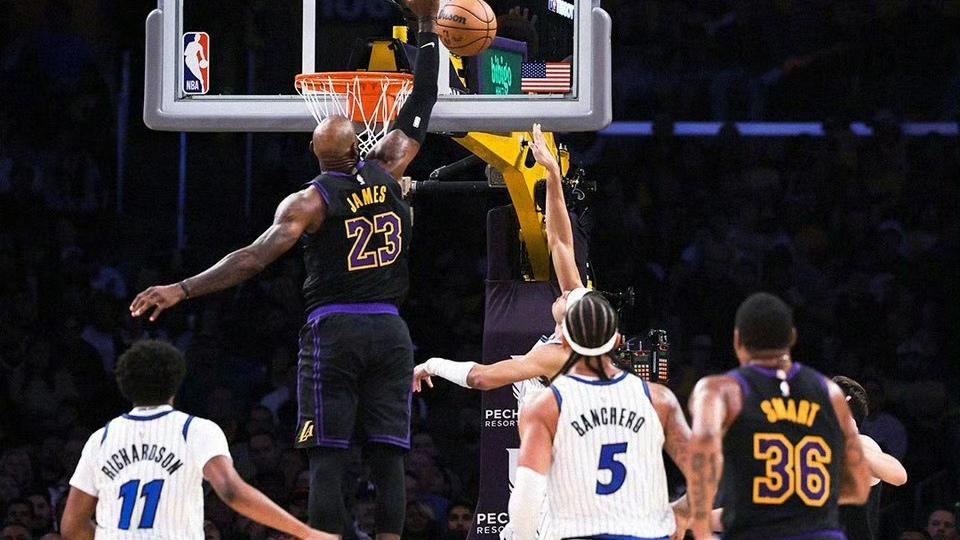 东契奇再次拒投绝杀球，詹姆斯无奈接锅，湖人一分惜败魔术！