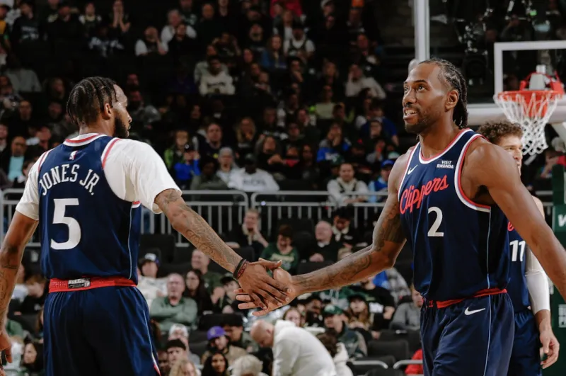 NBA常规赛快船以127-113战胜雄鹿

泰伦-卢谈到快船战绩终于领先胜率线三