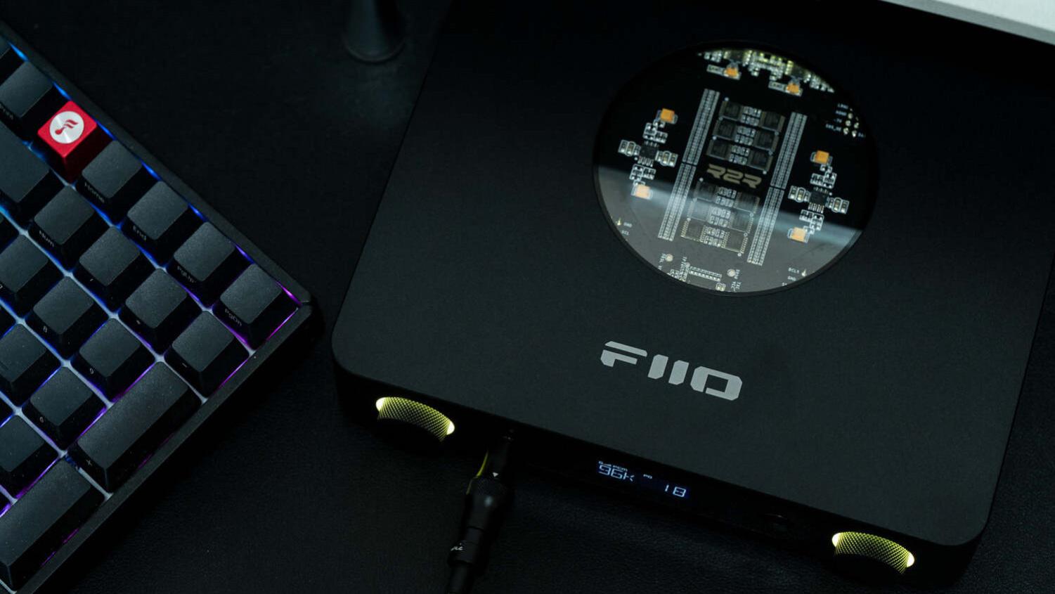 飞傲K13R2R：均衡宽松的2000元内桌面解码耳放一体机