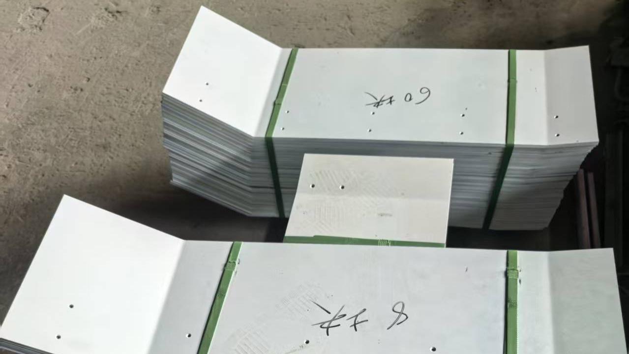 伸缩缝钢遮板有什么作用？一文读懂它的防护原理与应用场景