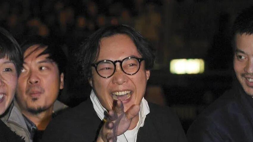 陈奕迅被曝将带21岁女儿上内地综艺，学习王菲经验，为下一代铺路