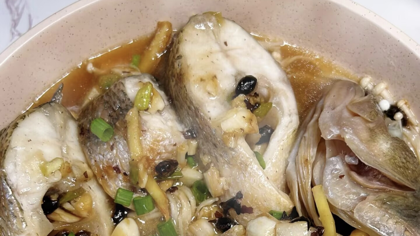 豆豉蒸鱼：鲜嫩入魂，一掀盖满屋飘香的家常美味