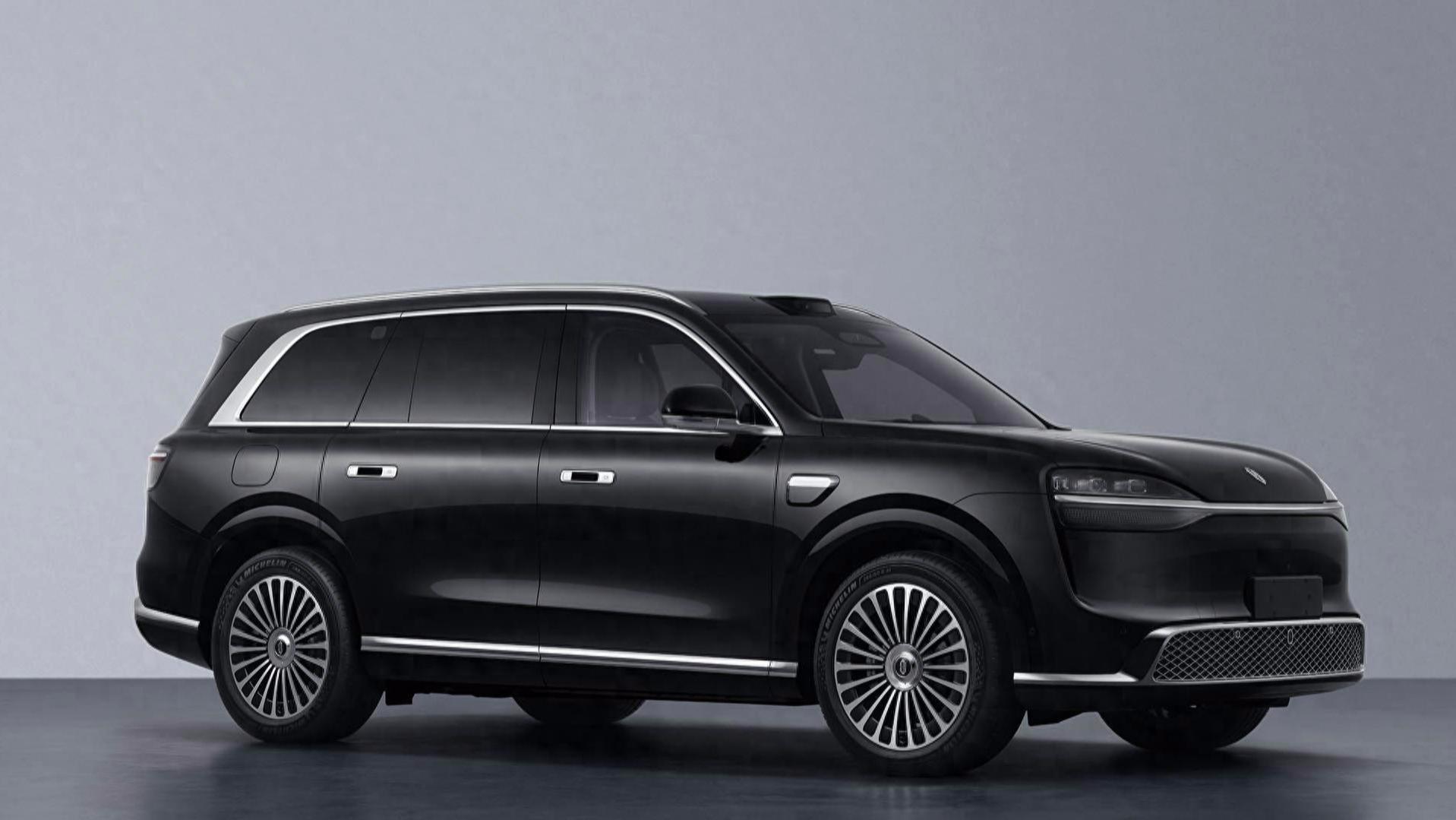 问界M9大改款来了！车身加长、激光雷达升级，还能重回50万级SUV