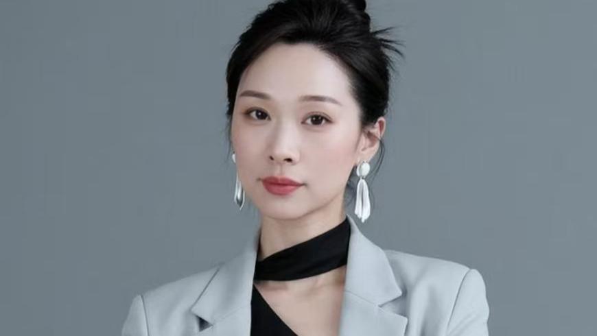 以十年匠心沉淀，共生实用美学，雕琢理想人居秘境