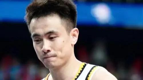 ​从罪人到英雄！赵继伟14分钟冰火两重天