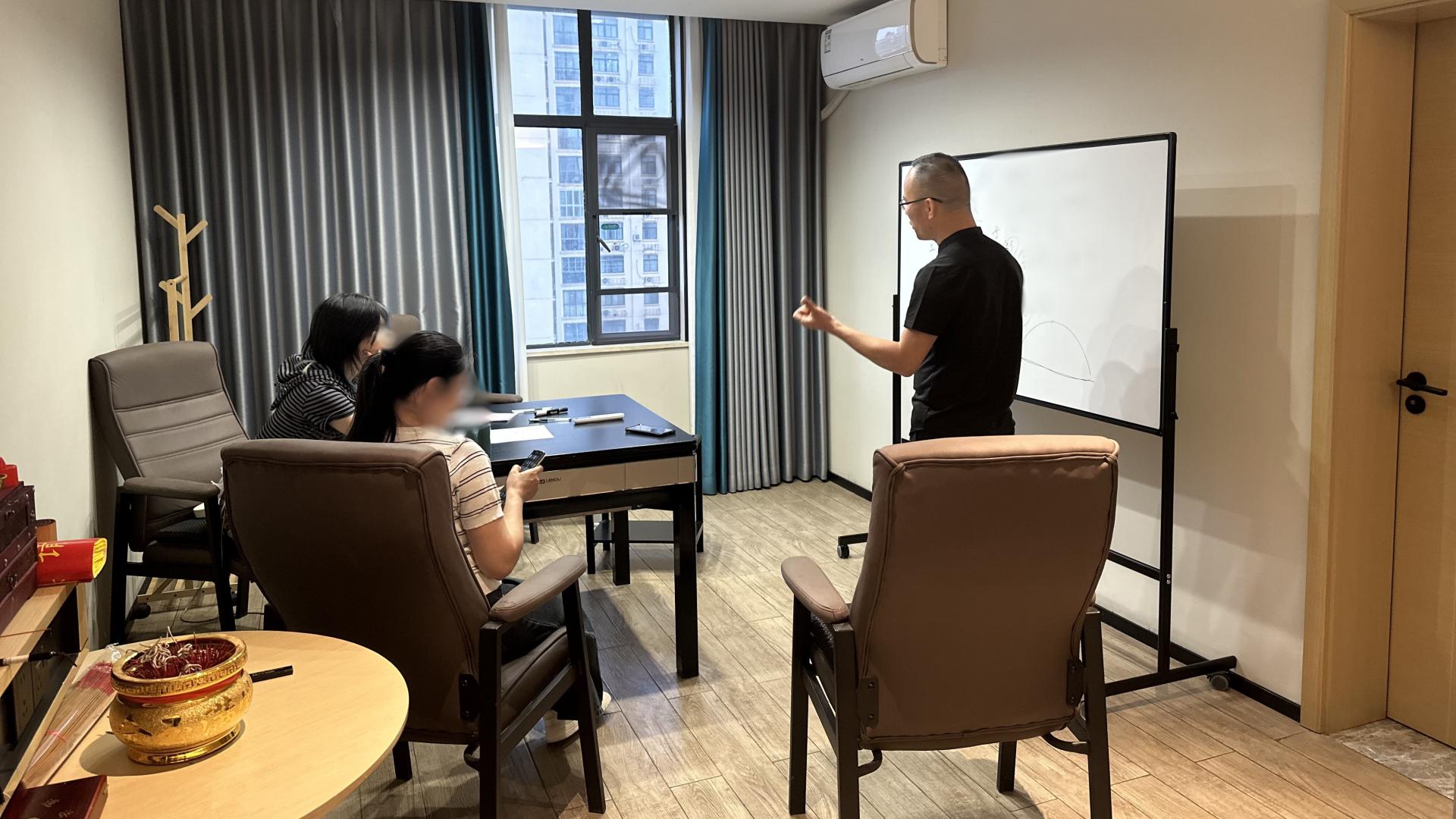 从八字看“最不好管的孩子”真相