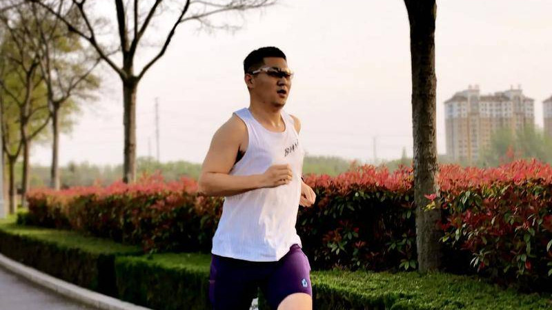 哪款骨传导耳机性价比高？戴了十大品牌运动耳机后的真实体验感受