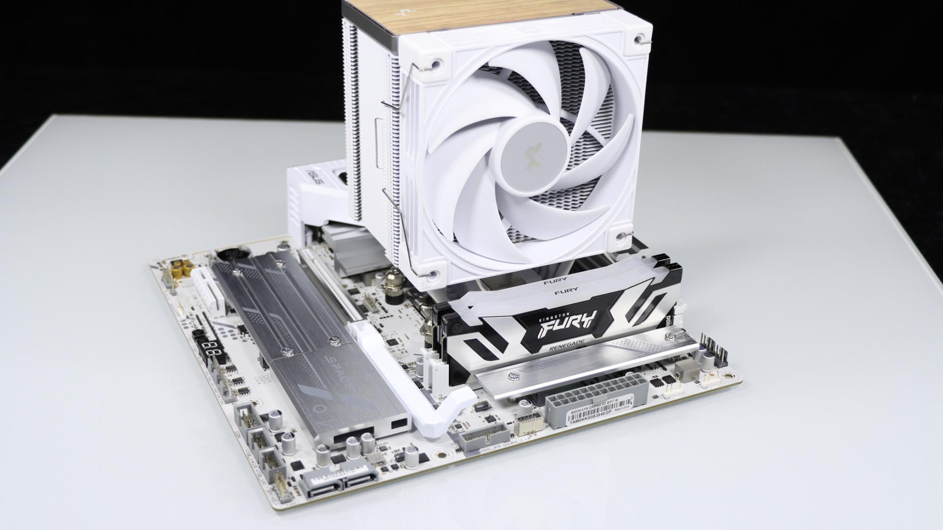 9850X3D + 华硕 B850M AYW OC 实测内存频率、通道数对游戏的影响