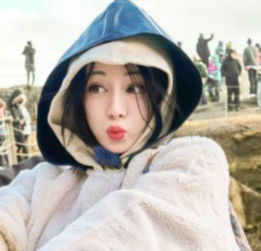 世界纷纷扰扰，爱你初心不改