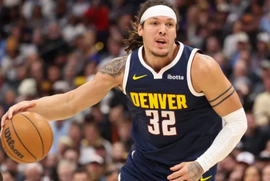 美记Aryan发文表示，阿龙-戈登计划在今日对阵尼克斯的比赛中复出。

“只要没