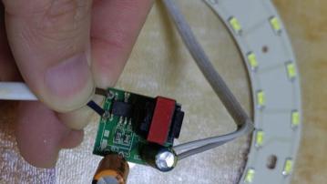 良胜2E系列电阻式保险丝｜1A 250V 3*7mm 超小型慢断黄色密封保险管
