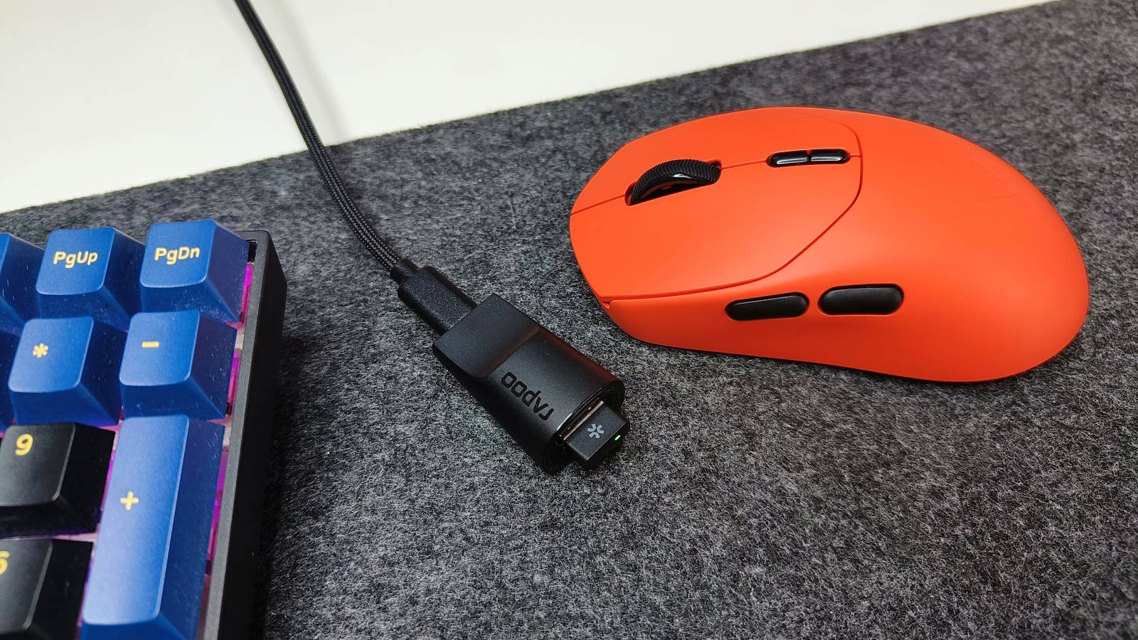 电竞鼠标界的性能怪兽组合：雷柏VT1+P5 PLUS焰影橙上手体验