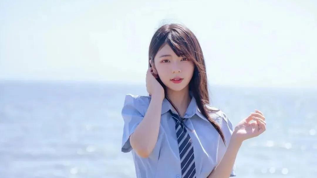 沙滩上的足迹：许悦，一名网红高中生的盛夏与远途