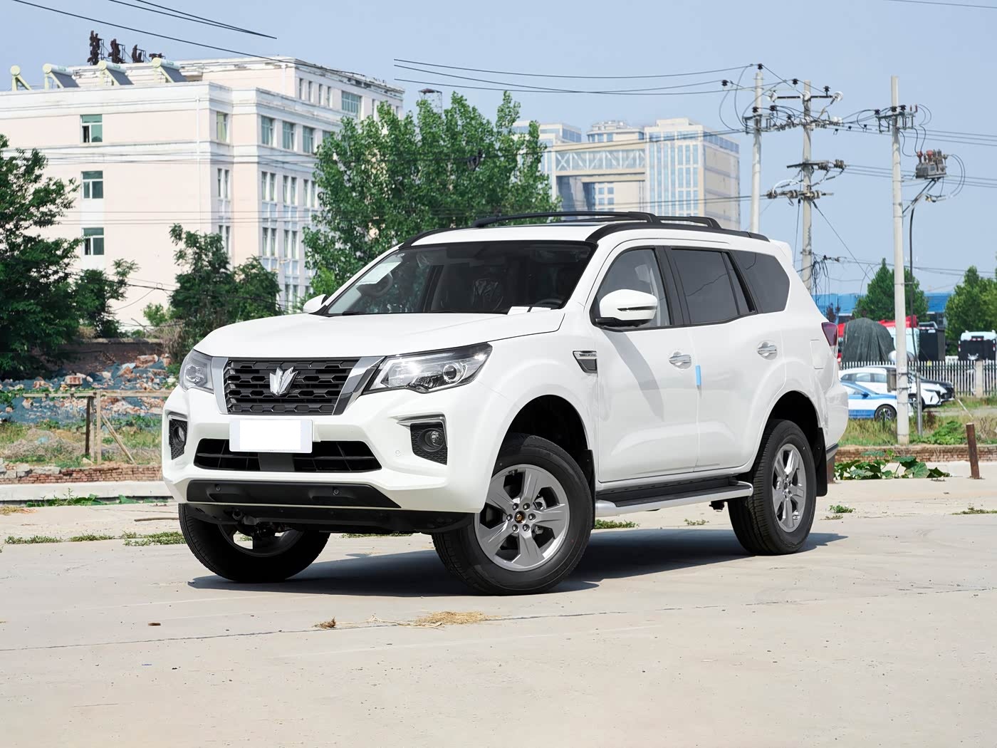 全新帕拉丁更新上市！不足18万起售，外观媲美霸道，搭载2.0