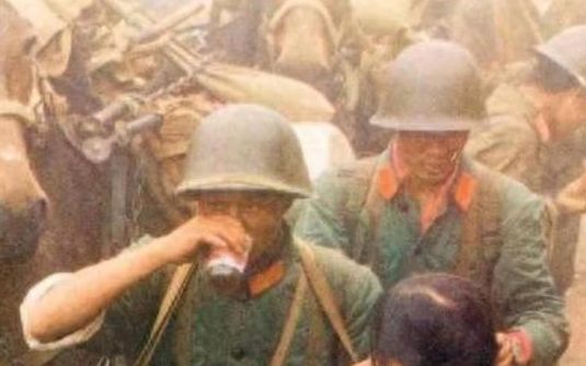 对越自卫反击战：那场越南以为能赢的仗，实则是中国布下的四十年陷阱，咱们只为了练兵，越南国运都打没了…