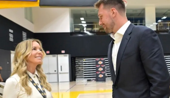 据Lakers Nation报道，湖人再次易主后，卢卡-东契奇此前发文表示，成为