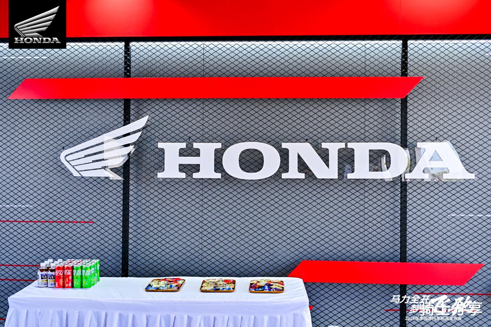 价格相差不大，本田NX500和春风450MT，如何选？