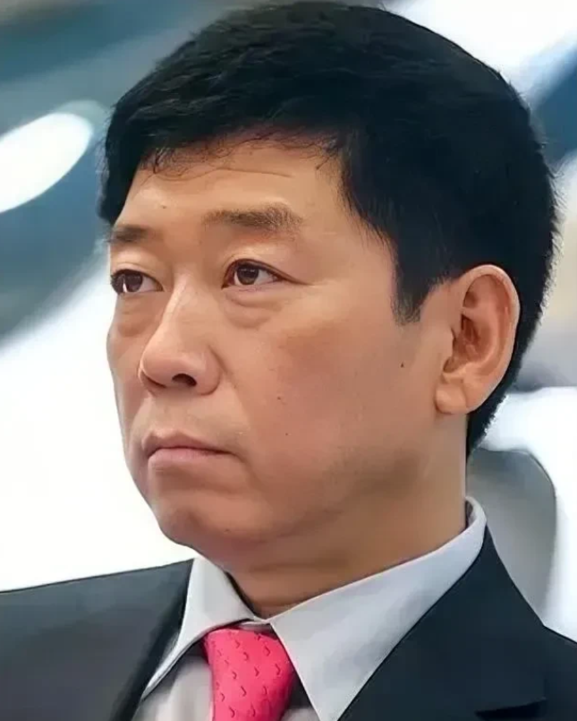 魏建军表示，我们长城真做不到48%的热效率。我们最高是41.5%，长城是唯一一个