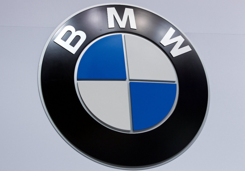 也许奔驰和奥迪无法接受，但这就是赤裸裸的现实