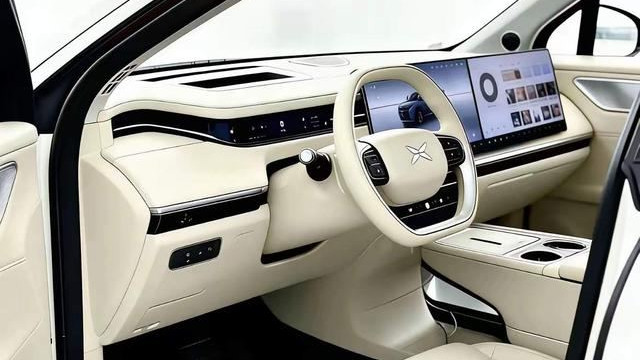 小鹏要发新车了，算力比特斯拉高二十倍，用户真需要这么多芯片吗